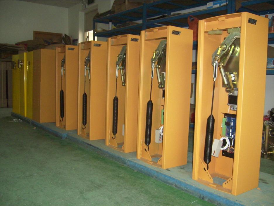 停车场道闸杆价格